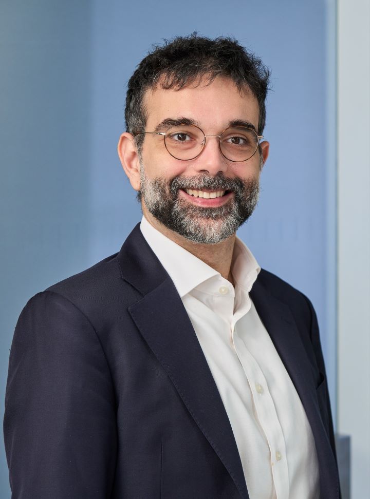Jonathan Tubiana